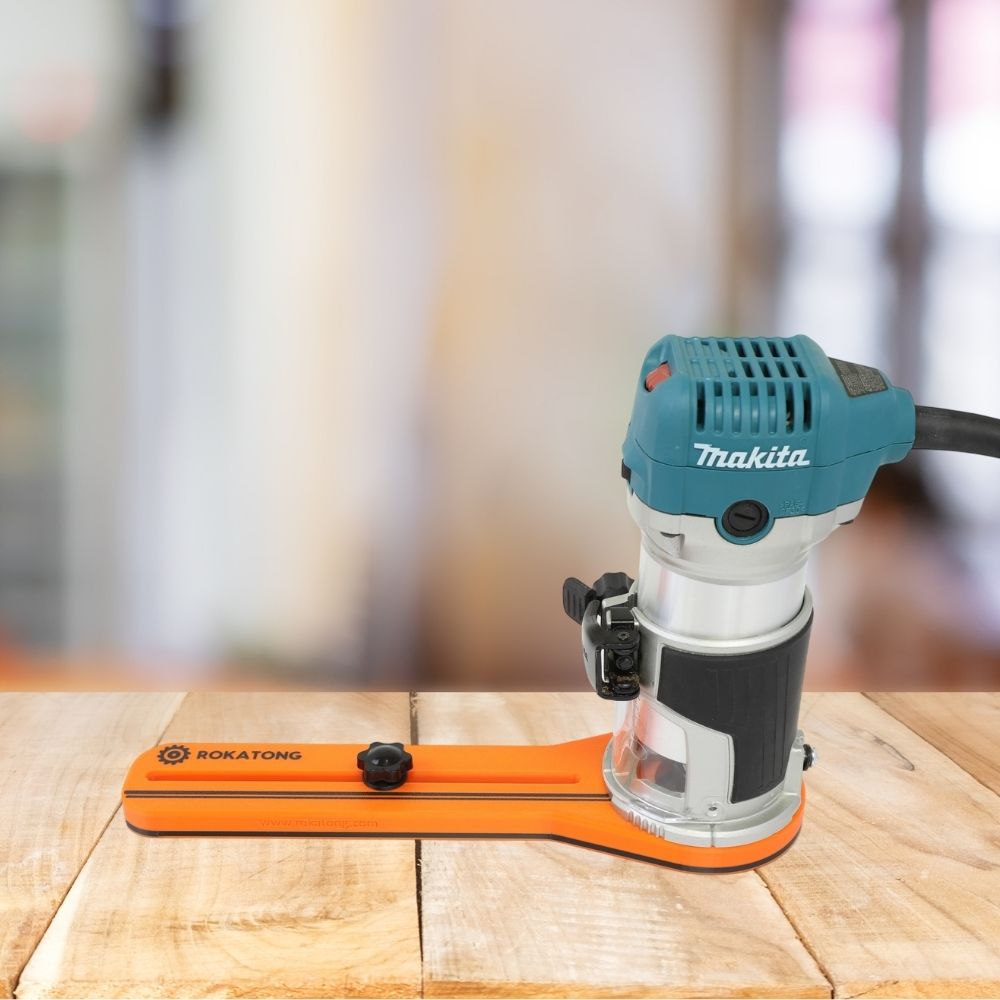 Makita Compact Router Circle Jig: Carbon Fiber Reinforced Base (Router not included)