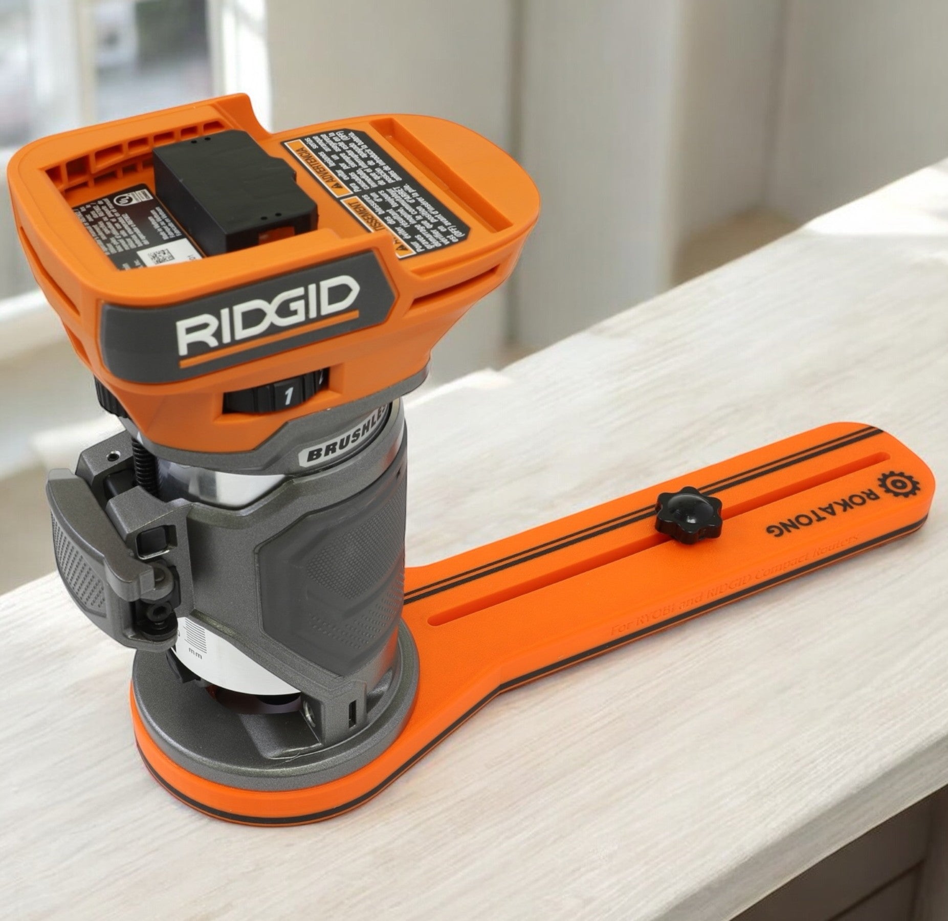 RIDGID Compact Router Circle Jig: Carbon Fiber Reinforced Base (Router not included)